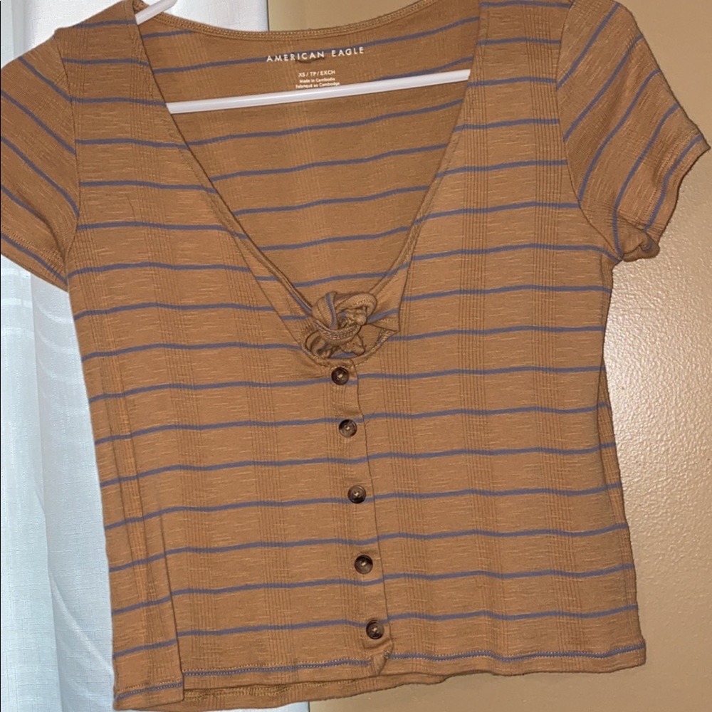 American Eagle xs striped t-shirt